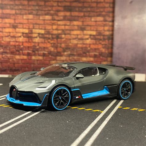 RASTAR Buggati 1:43 scale model – toygrove
