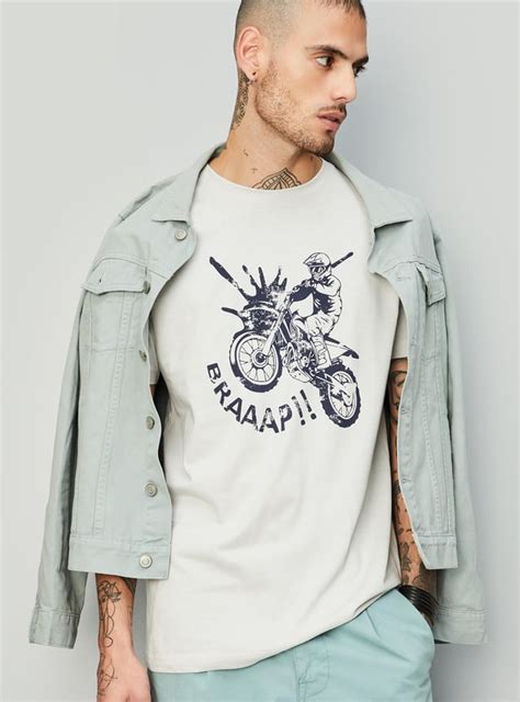 Buy Men Graphic Printed T-shirt Online at just Rs. 249.0 ...