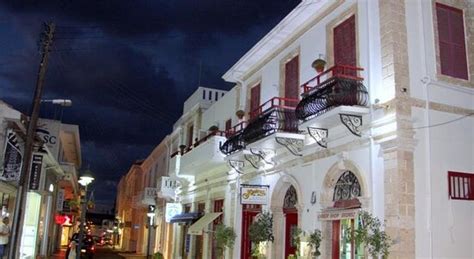 KINIRAS HOTEL & RESTAURANT (Paphos) - Hotel Reviews, Photos, Rate ...