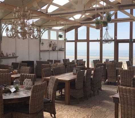 STRANDPAVILJOEN DE KUST, Wijk aan Zee - Menu, Prices & Restaurant ...