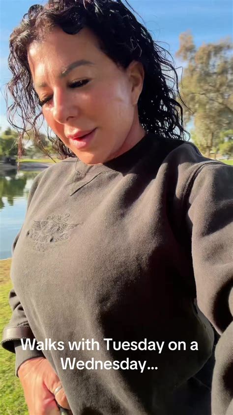 Becca Alexa (@beccaalexa1) - Urlebird