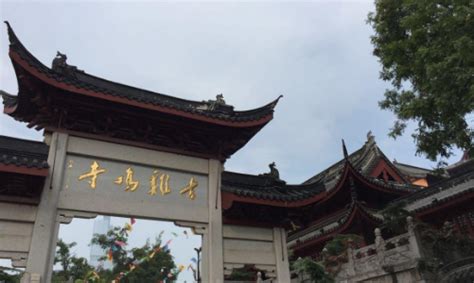 鸡鸣寺怎么去最快（南京这座网红寺庙，打脸众多景点，门票10元还不卖香火，你去过吗） | 说明书网