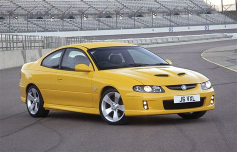 Vauxhall Monaro Coupe Review (2004 - 2006) | Parkers