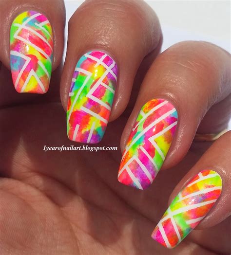 365+ days of nail art: Abstract neon nails