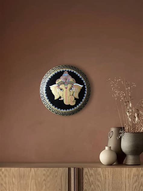 Tikuli Lord Ganesha Round Wall Plates : Shop now at Memeraki.com