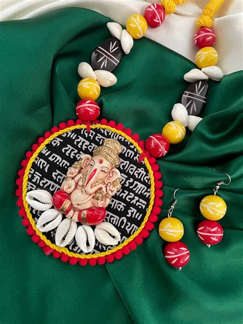 Fabric Necklace Set Lord Ganesha Design – Digital Dress Room