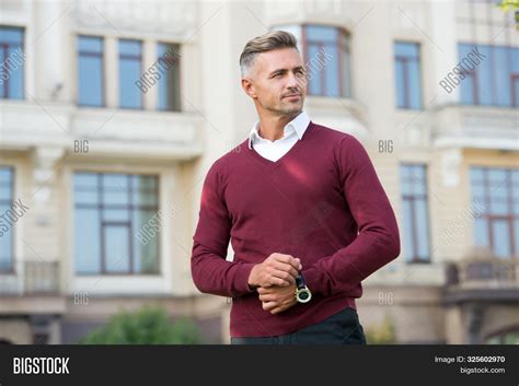 Reputation Man 的图像结果