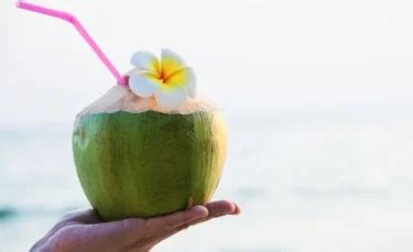 10 Foods To Reduce Body Heat Naturally | PharmEasy