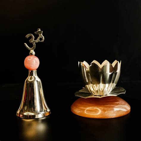 Divine temple set – https://artecasa.in/