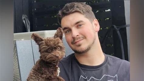 Family of Quebecer who fell off balcony in Dominican Republic seeks answers - percentage of quebecers who want to separate