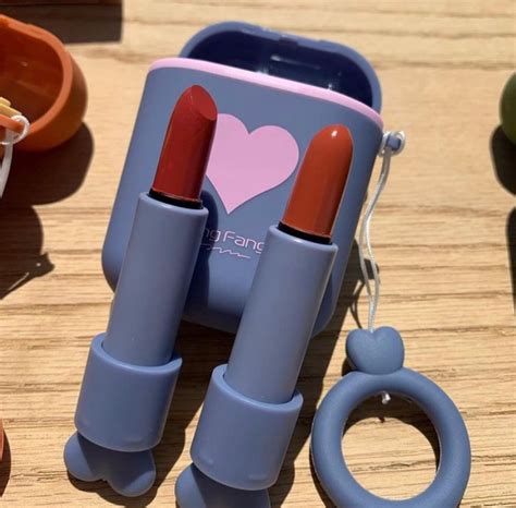 Airpods Lipsticks Set – Berrymuch™