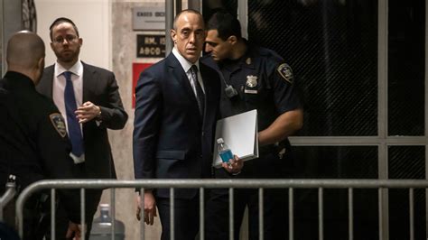 Trump Administration Begins Immigration Arrests in Chicago - The New ...