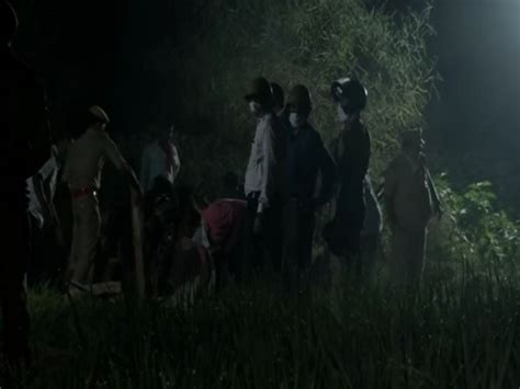 Hathras gang-rape victim's last rites performed at native place