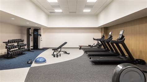 Pet Friendly Hotels Bethesda MD - Hilton Garden Inn Bethesda Downtown