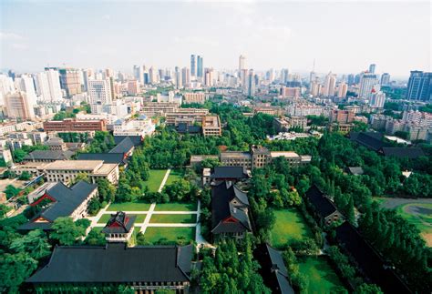 南京大学鼓楼校区校园美图欣赏 - 南京大学考研网