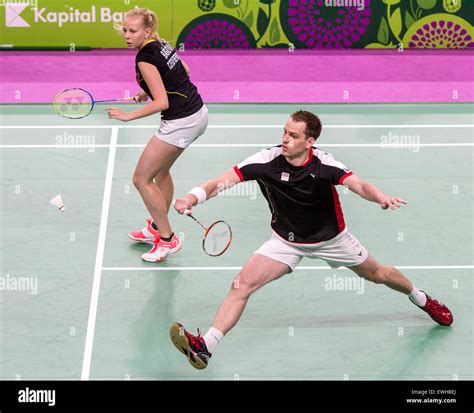 Mixed Doubles Badminton 的图像结果
