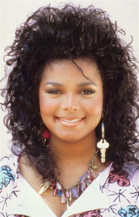 27 Photos of Janet Jackson When She Was Young