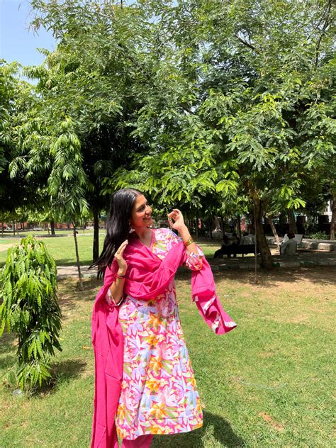 Shashi India | Your Perfect Clothing Partner | Explore Now – Shashi.India