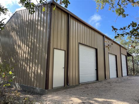 30x60 Red Iron Metal Building in Kingsbury, Texas 78638 | WolfSteel ...