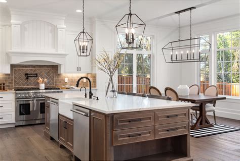 Traditional Kitchen Cabinet Design Styles - Cabinetdoors.com