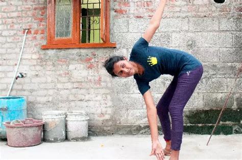 Prithika Yashini, India's First Transsexual Police Inspector Completes ...