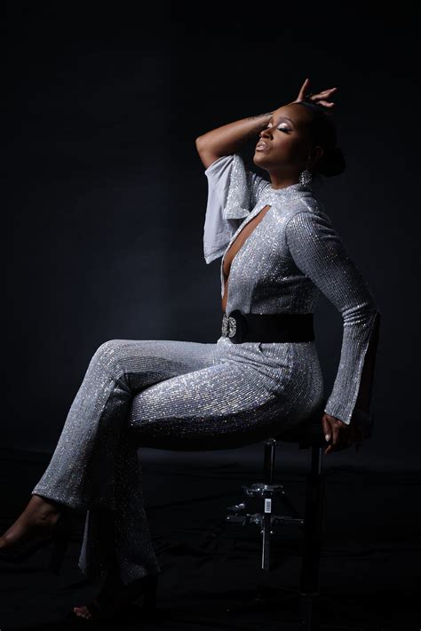 Zoe – Gray Models & Talent