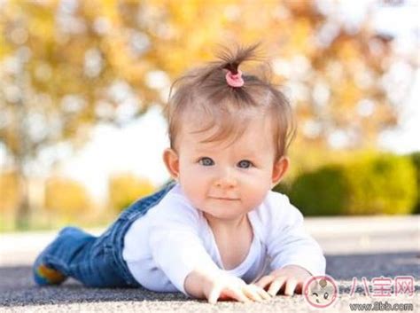 宝宝脸色发黄是贫血亚健康状态吗 宝宝要生病的症状有哪些 _八宝网