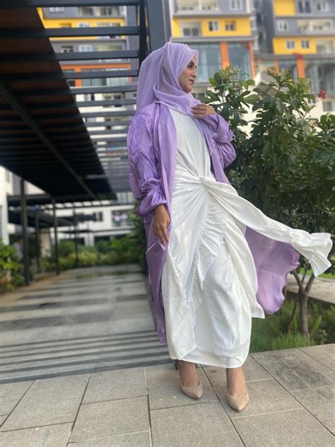 LILAC AIZA ABAYA – hijabessence