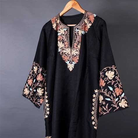 Black Aari Embroidered Pheran | Fine Wool| Cashmilon – Kashmir origin