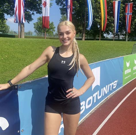 Georgia Ellenwood : r/AhMenOfCulture