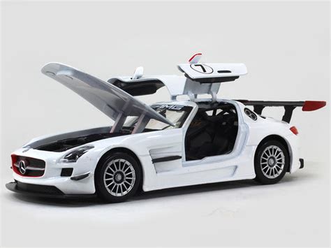 Mercedes-Benz SLS AMG GT3 Weiss 1:24 Motormax diecast scale model car ...