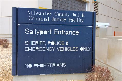 In Milwaukee County Sheriff's Race, Candidates Promise To Make Big ...