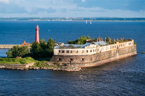 Kotlin Island Stock Photos, Pictures & Royalty-Free Images - iStock