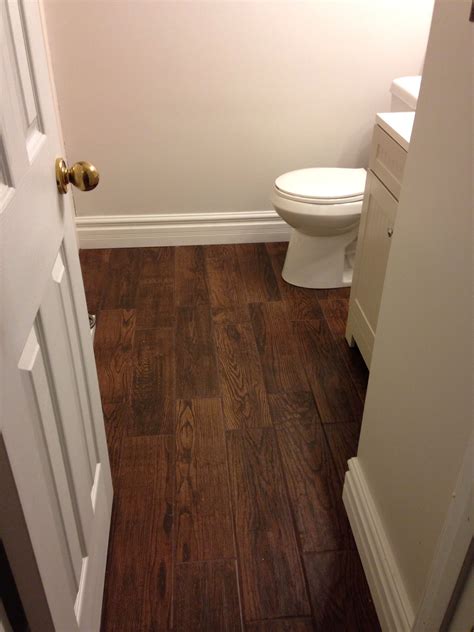 Wood Look Tile for Stunning Bathroom Renovations