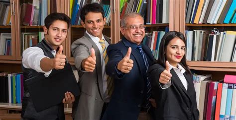 10 Reasons NMIMS CDOE is Good for Working Professionals