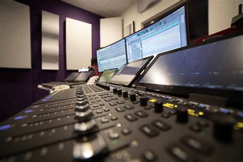 Las Vegas Recording Studio, Las Vegas, NV | Production | Peerspace