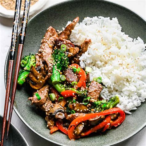 Beef with Garlic Sauce