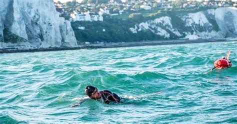 Great British Swim: 24hrs on Ross Edgley's swim +video+