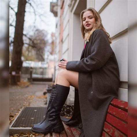 Buy Designer Footwear Online | Premium Leather Luxury Shoes | SaintG ...