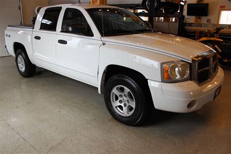 2005 Dodge Dakota SLT - Biscayne Auto Sales | Pre-owned Dealership ...
