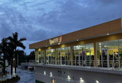 Old School Gym 的图像结果