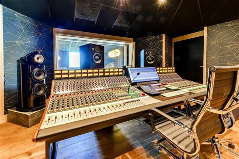 music studio tour