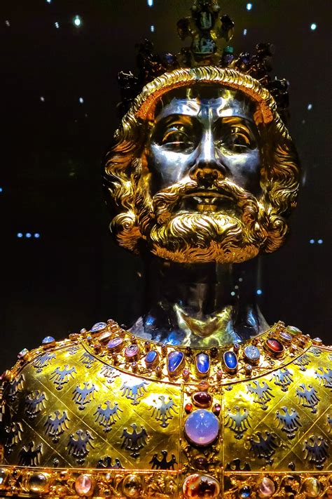 Charlemagne Crowned Holy Roman Emperor