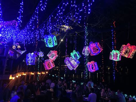 Strait Music Company thrives in Austin post flagship closure