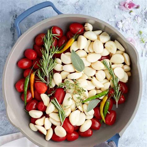 25 Great Recipes With Roasted Garlic