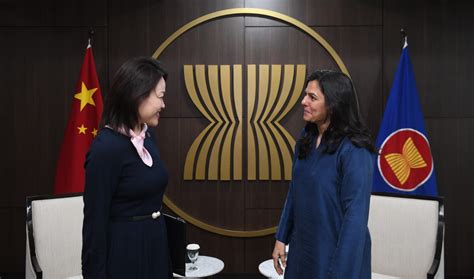 Deputy Secretary-General of ASEAN meets with Ambassador of the People’s Republic of China to ...