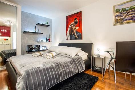 TOMADI RESIDENCE (Split) - Guesthouse Reviews, Photos, Rate Comparison ...