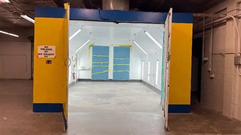 Established Auto body shop with spray booth and lifts in Fullerton ...
