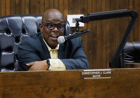 Harvey layoffs to hit 10% of city workforce