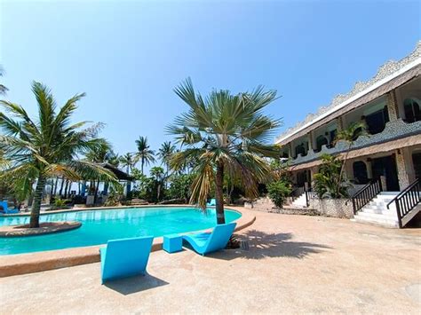 THE WILD ORCHID RESORT (Moalboal, Cebu Island) - Guesthouse Reviews ...